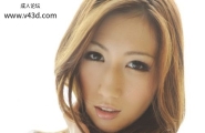 天然美胸魔鬼身材女神JULIA